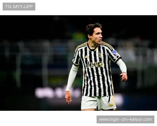 意大利基耶萨突破多次制造威胁，展现顶级锋线实力